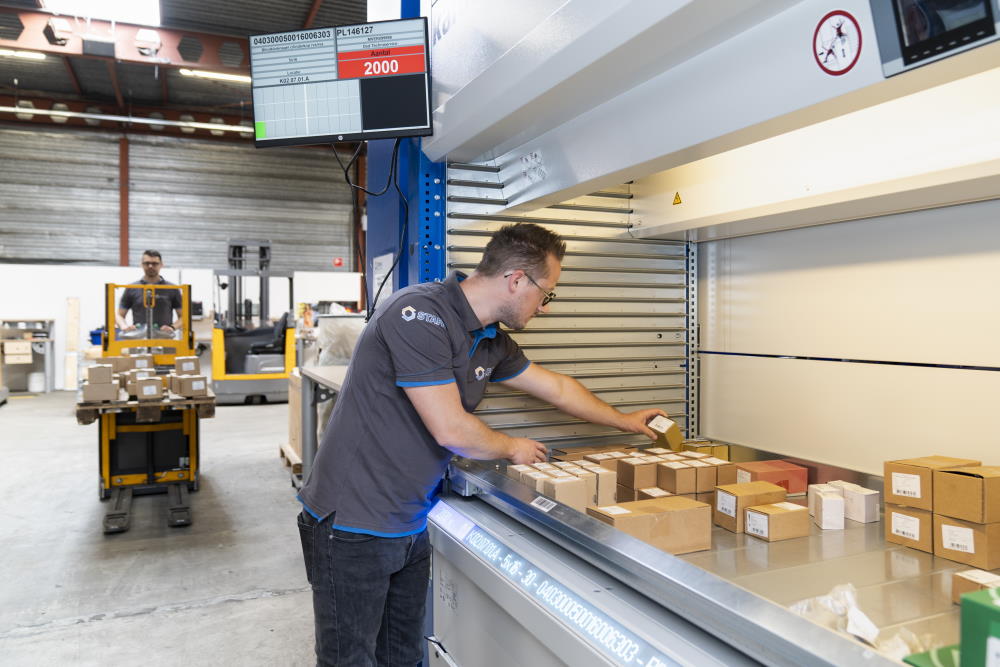 Stafa werkt ergonomischer en efficiënter met slim aangestuurde paternosterkasten