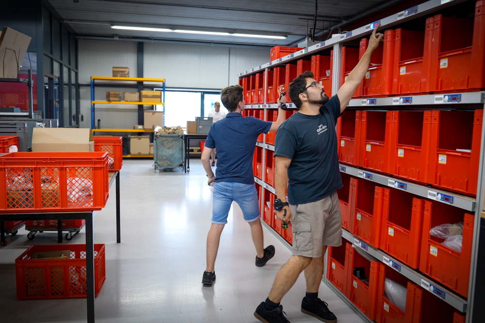 Double R Parts optimaliseert cross-docking en orderconsolidatie met ...