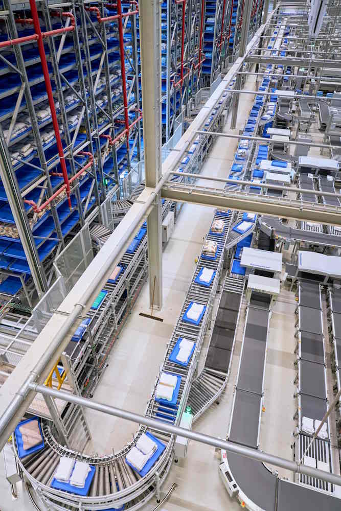 Nedlin werkt efficiënter en verbetert regie op voorraad door logistieke verbinding in nieuwe wasserij