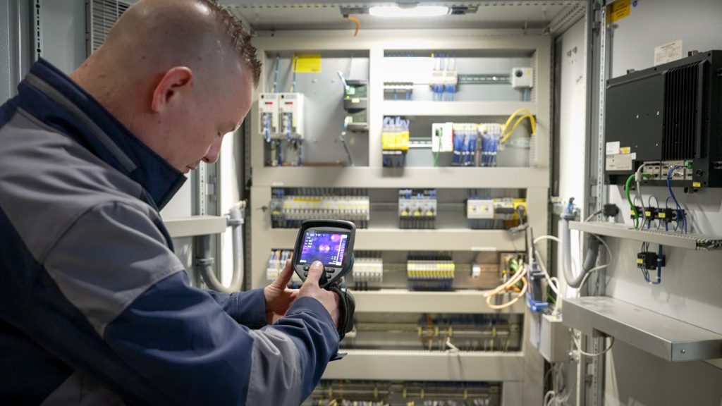 thermografisch onderzoek, thermografie, inspectie, warmtebeeld, warmtebeeldcamera
